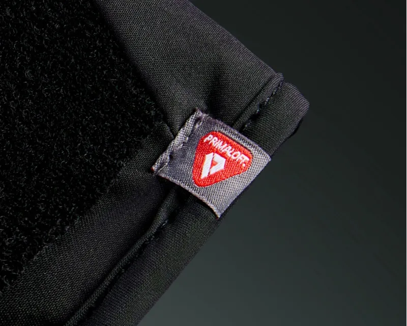 Gorewear Gore-Tex Insulated Trigger Gloves in Black-3