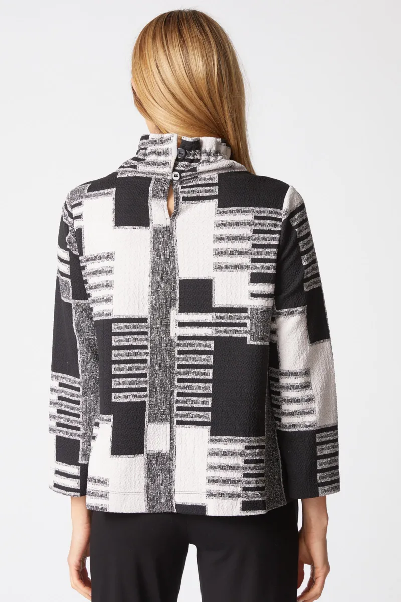 Habitat Fair and Square Square One Pullover in Dove-1