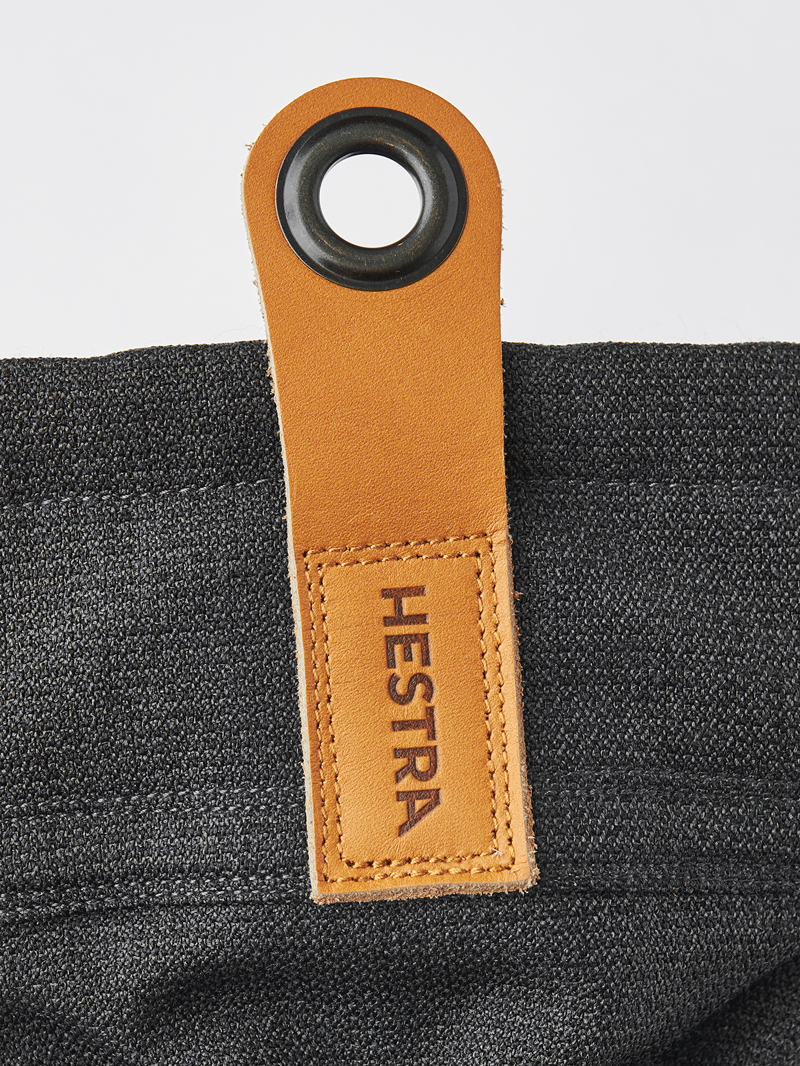 Hestra Army Leather Patrol Gauntlet Glove in Charcoal-3