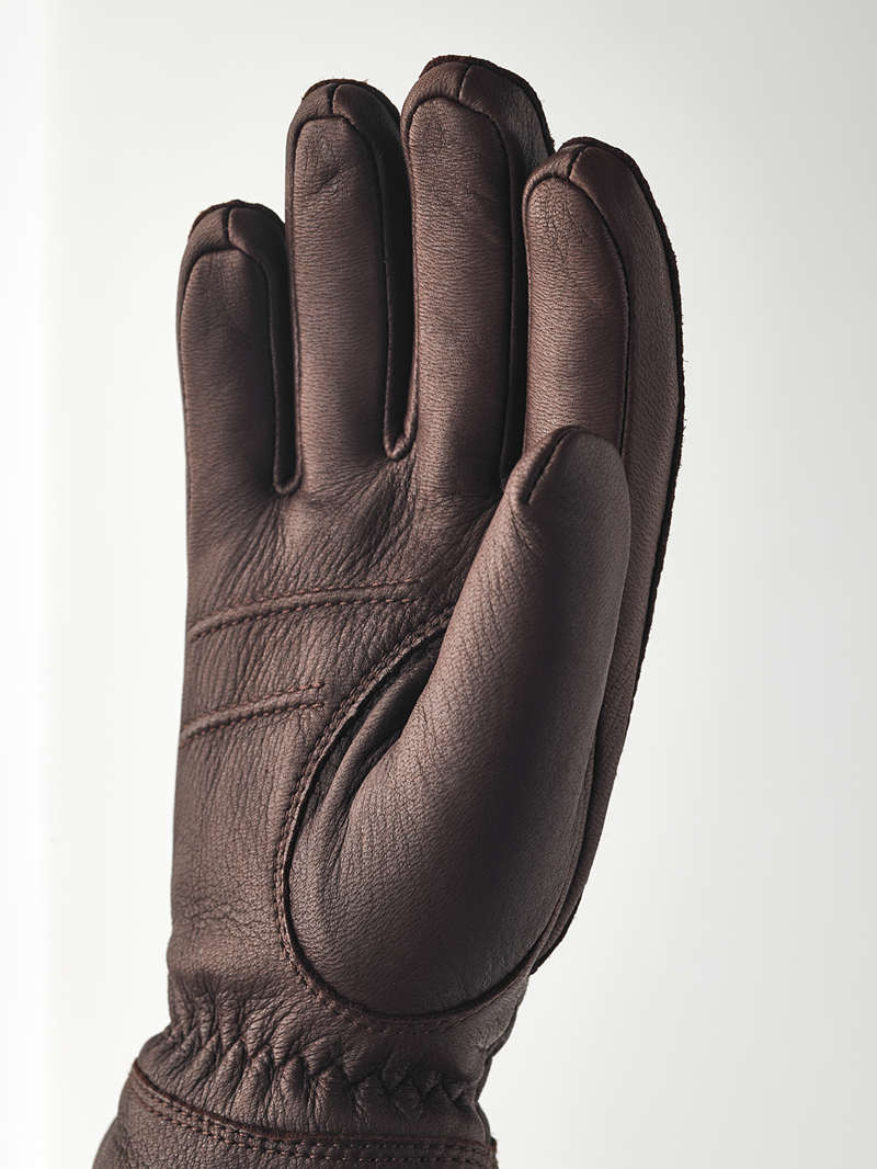 Hestra Women's Buvika Deerskin Glove in Chocolate-2