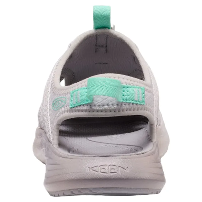 Keen Women's Whisper Lite Sandal in Vapor/Cabbage-4