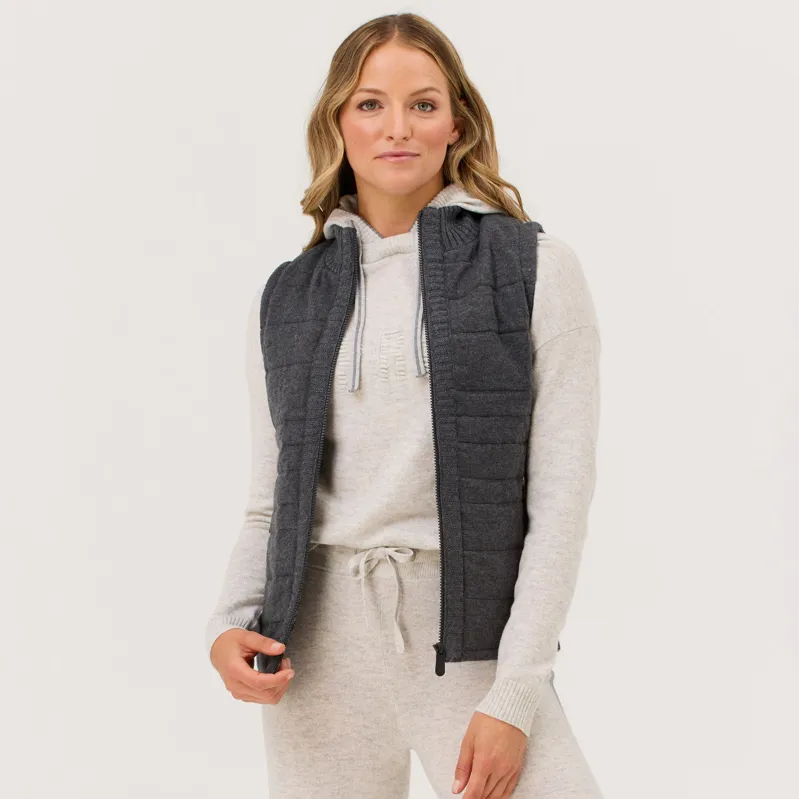 Krimson Klover Women's Neva Full Zip Vest in Grey