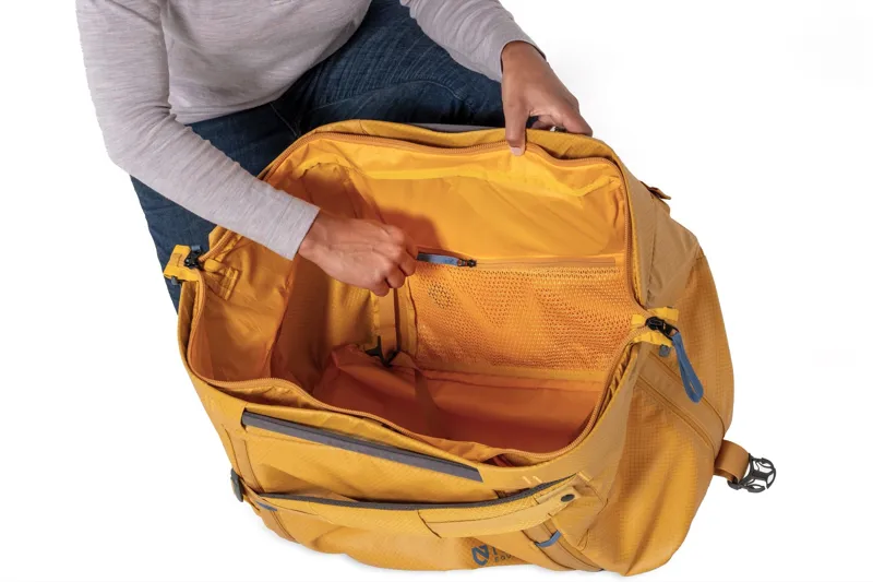 Nemo Double Haul 30L Convertible Duffel Bag in Chai-9