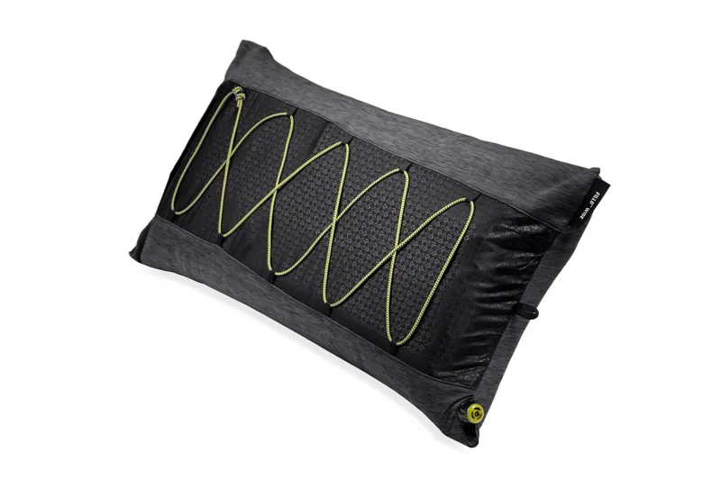 Nemo Fillo Wide Camping Pillow in Black Pearl/Birch Bud-3