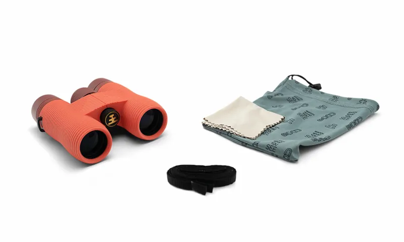 Nocs Field Issue 8x32 Waterproof Binoculars in Coral Red-6