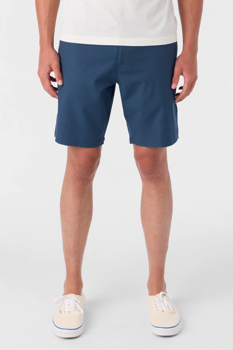 O'Neill Clothing Reserve Light Check Hybrid Short 19 in Navy-1