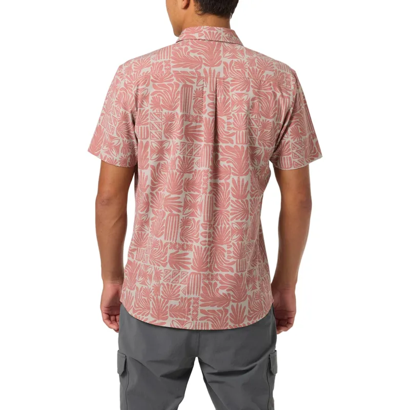 O'Neill Clothing UPF Slub Standard SS Woven Shirt in Khaki-4