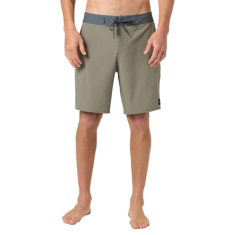O'Neill Clothing Hyperfreak Heat Boardshorts 19 inch in Mulled Basil-1
