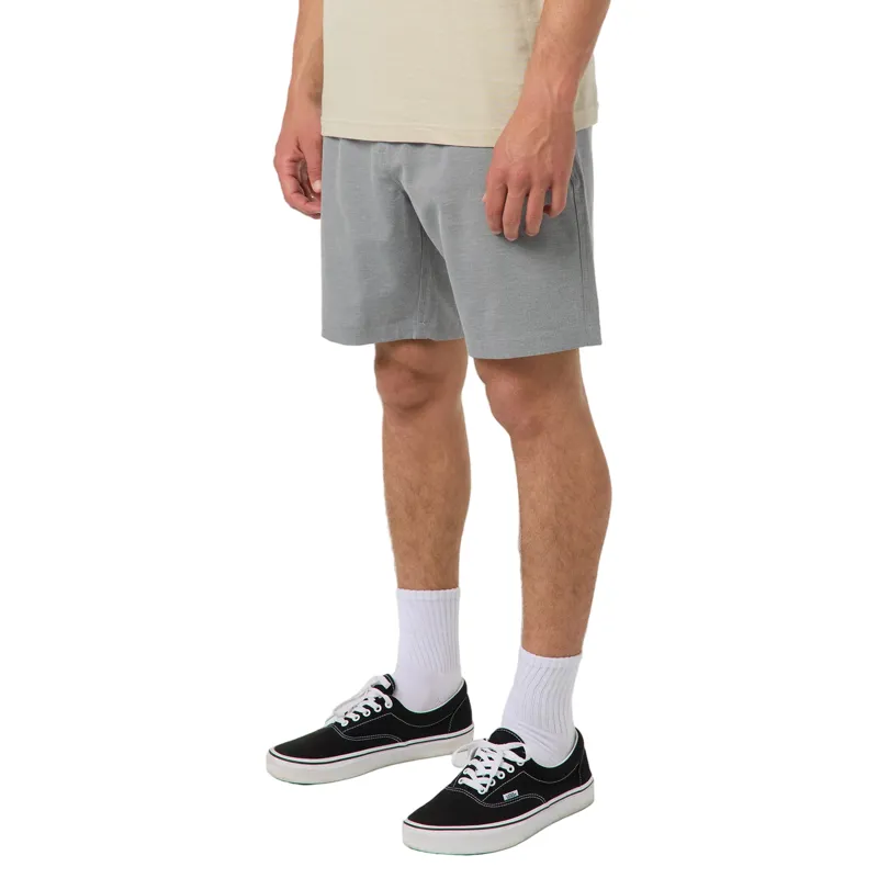 O'Neill Reserve Light Check Hybrid Shorts 18 inch in Dark Shadow-2