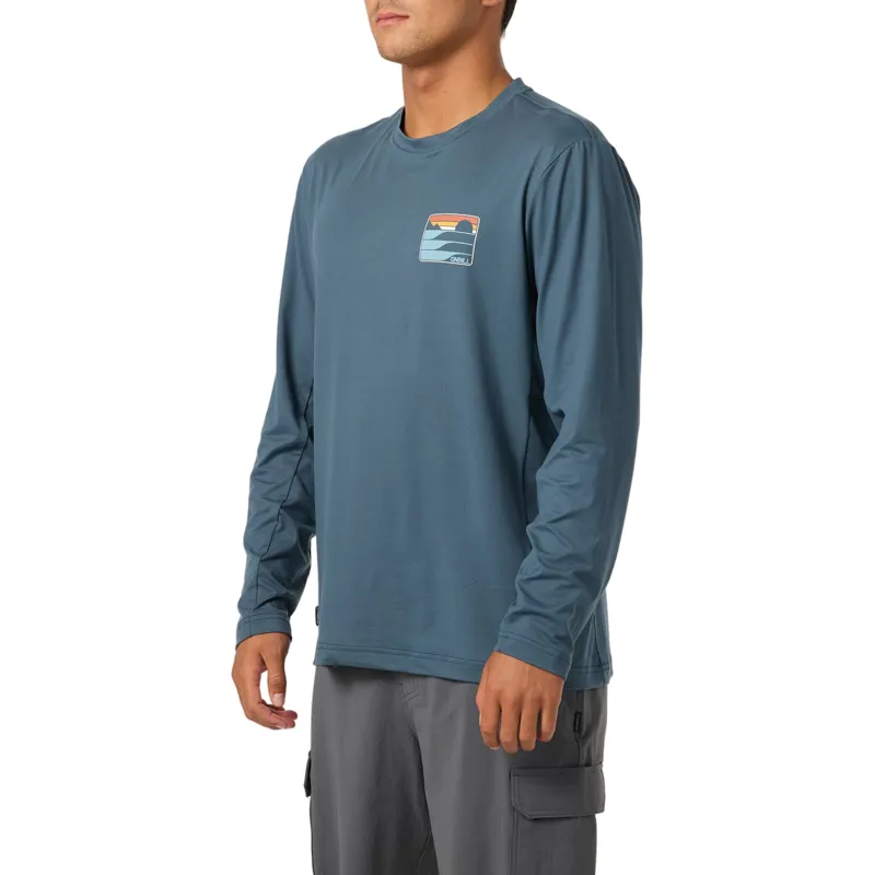O'Neill Dawn UPF Long Sleeve Tee in Dark Slate-2