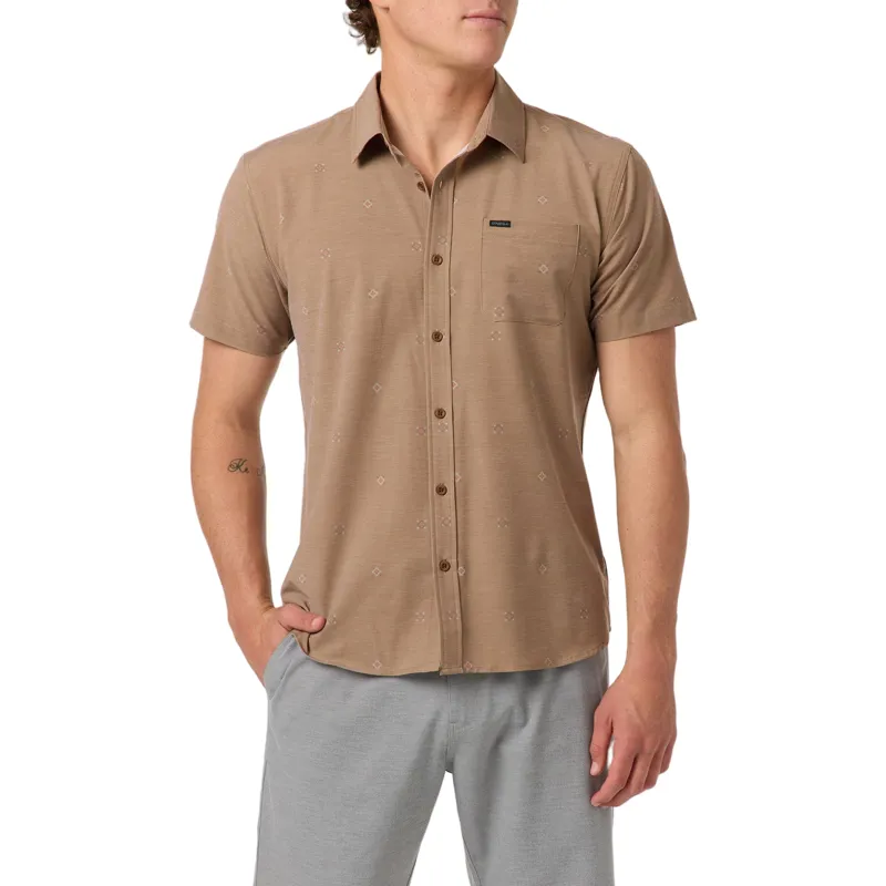 O'Neill TRVLR UPF Traverse Short Sleeve Standard Fit Shirt Dark Khaki-1