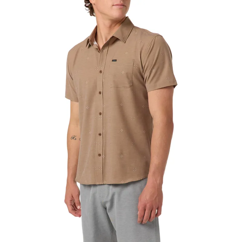 O'Neill TRVLR UPF Traverse Short Sleeve Standard Fit Shirt Dark Khaki-2