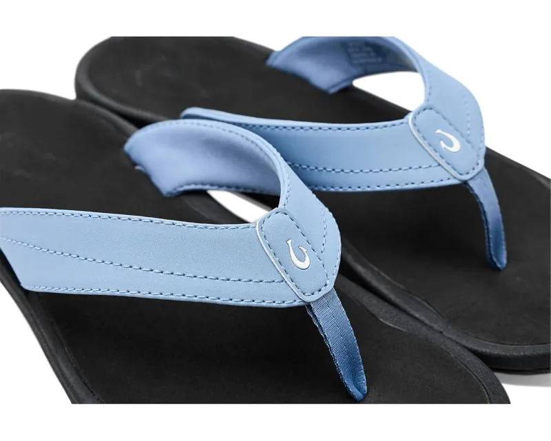 OluKai Women's Ohana Sandal in Ocean Fog/Black-5