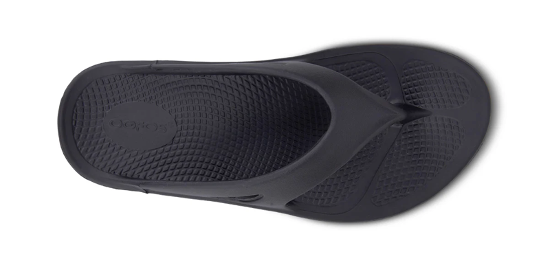 Oofos OOriginal Sandal in Black-3