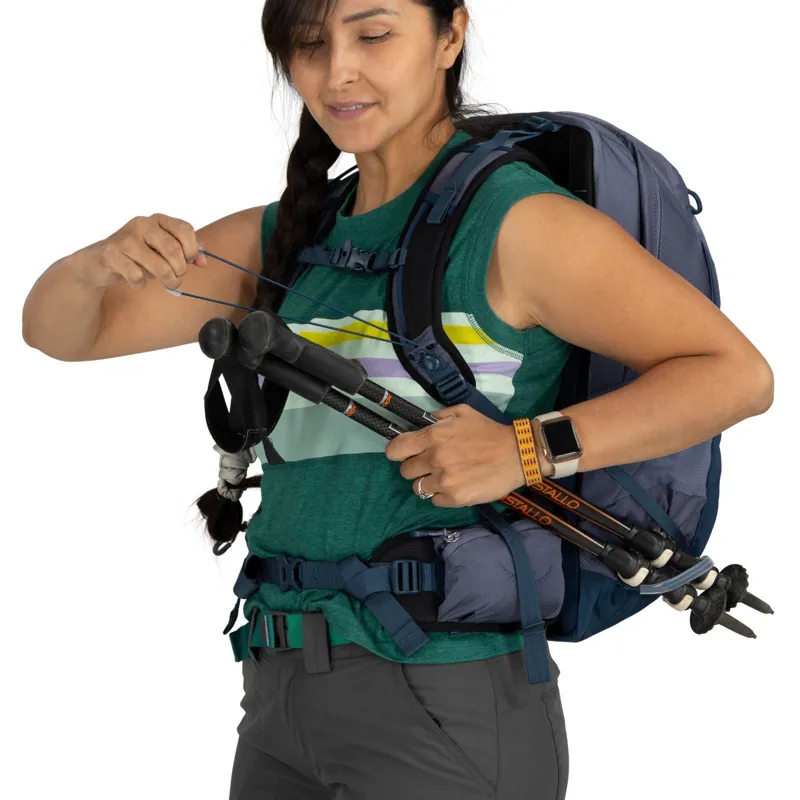 Osprey Tempest 22 in Anchor Blue Atlas-3