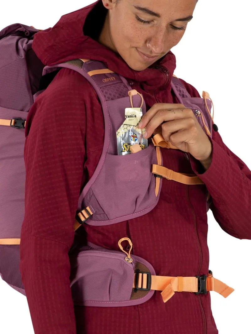 Osprey Women's Tempest Velocity 20 Backpack in Pashmina/Melon-7