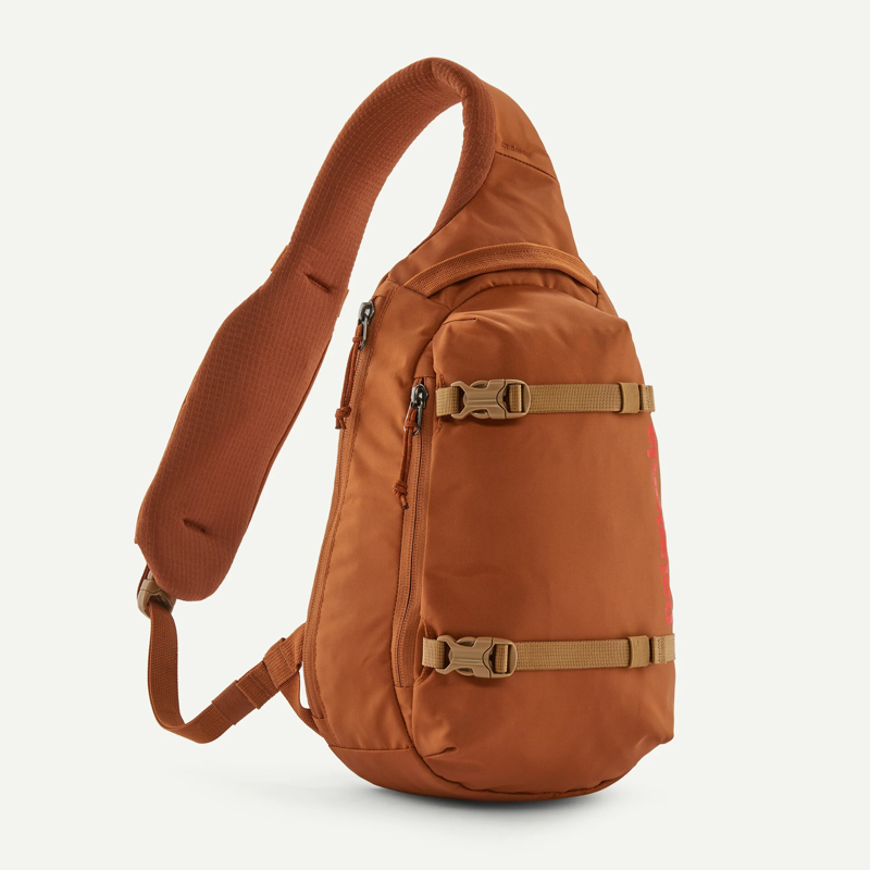 Patagonia Atom Sling Bag 8L in Robin Brown