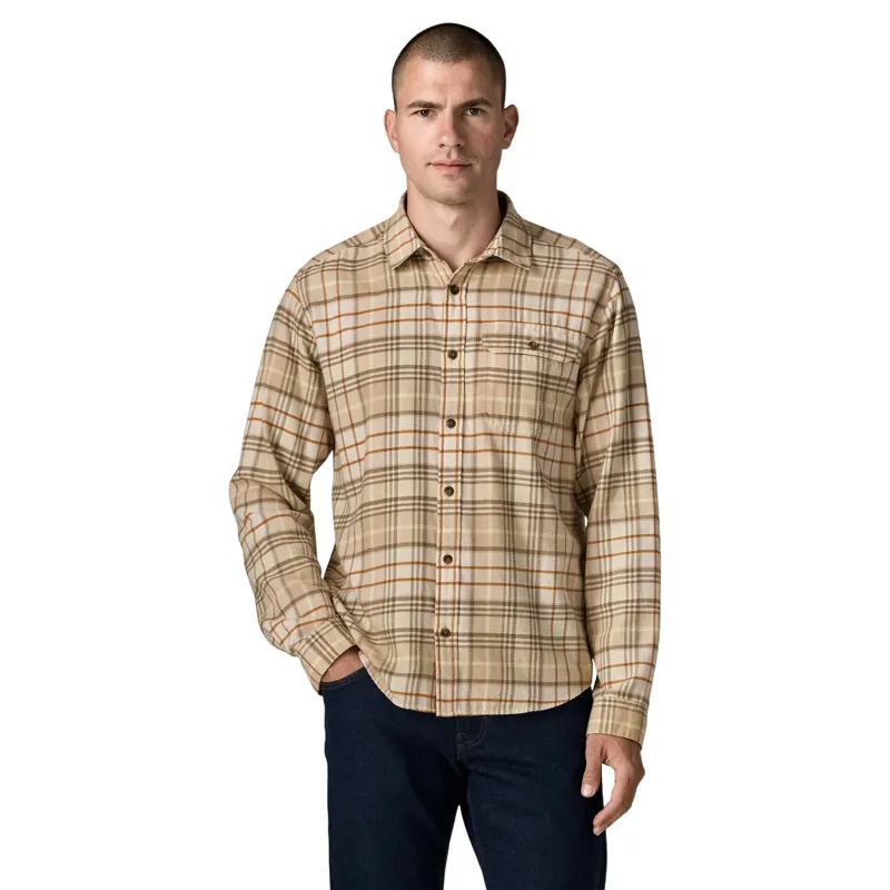 Patagonia Long-Sleeved LW Fjord Flannel Shirt Depth/Natural-1