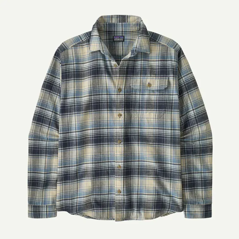 Patagonia Lightweight Fjord Flannel Shirt in Foggy/Virtually Blue