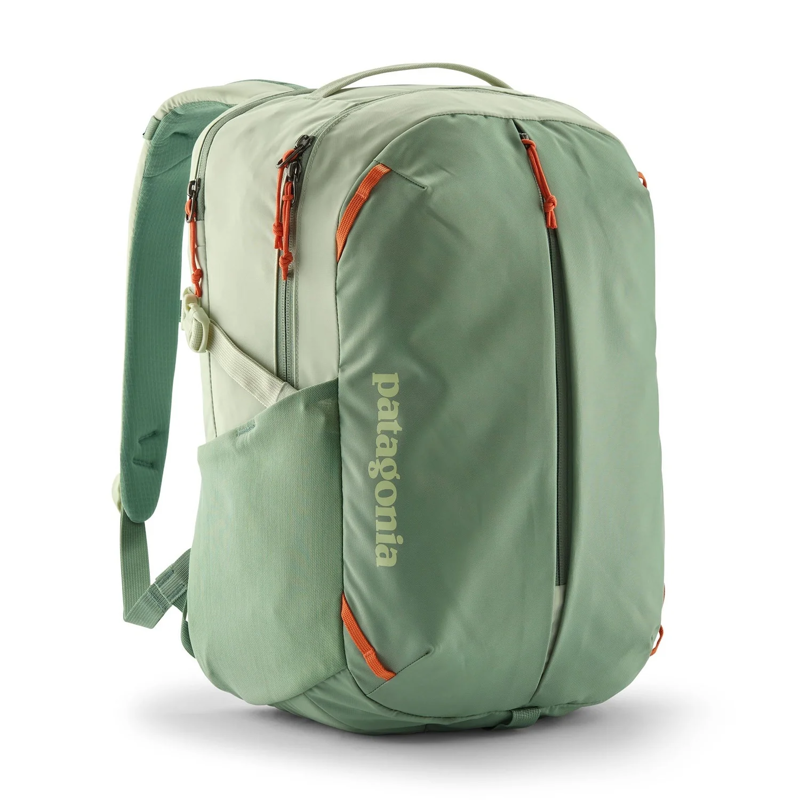 Patagonia Refugio Day Pack 26L in Lichen Green