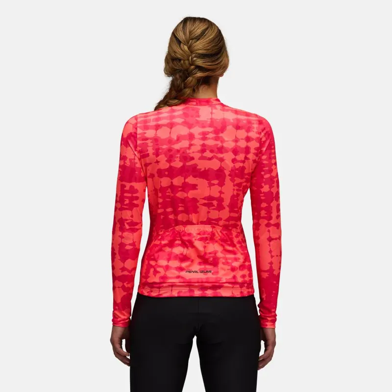Pearl Izumi Women's Attack Long Sleeve Jersey in Fiery Coral Immerse-1