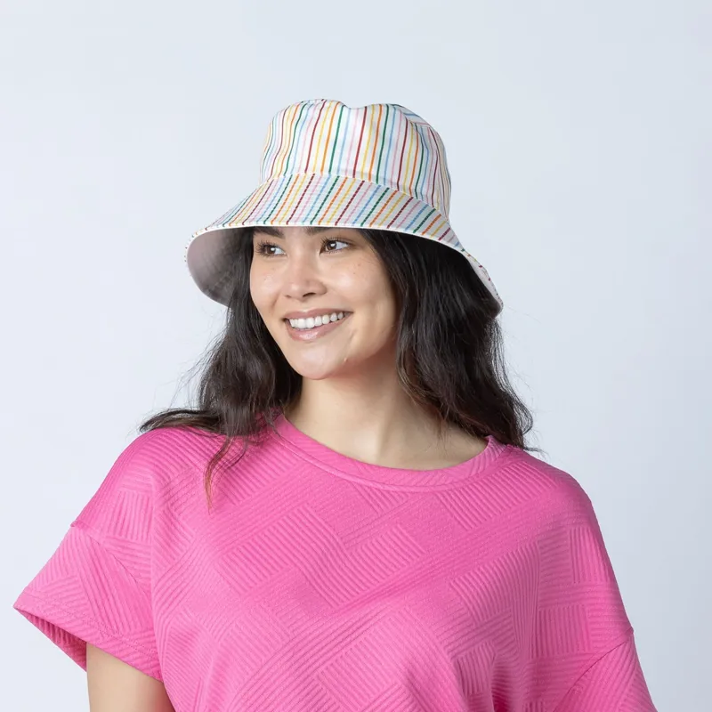 Pistil Women's Saylor Bucket Hat in White-2