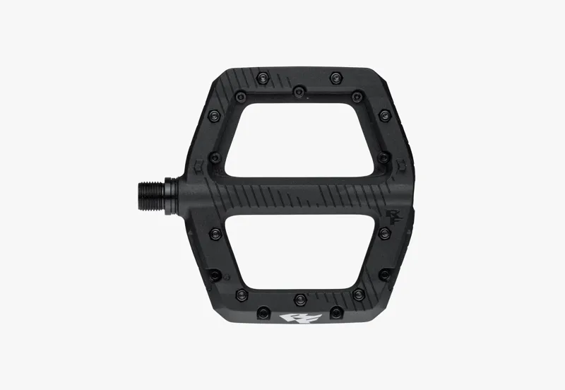 Raceface Chester Composite Pedal Set Large in Black-1