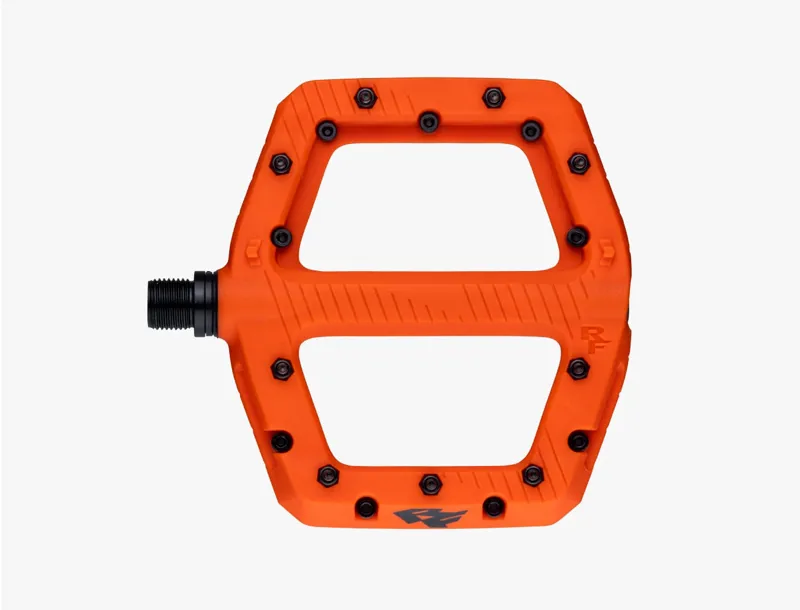 Raceface Chester Composite Pedal Set Large in Orange