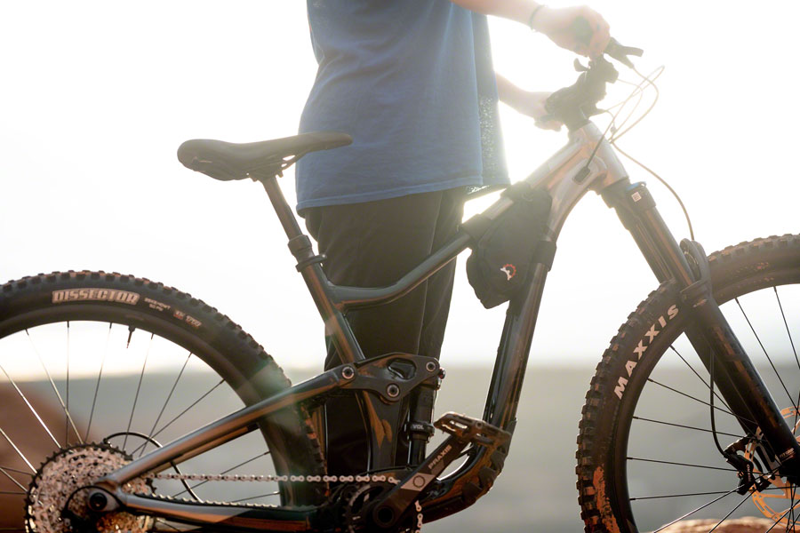 Revelate Designs Nook Frame Bag in Black-4