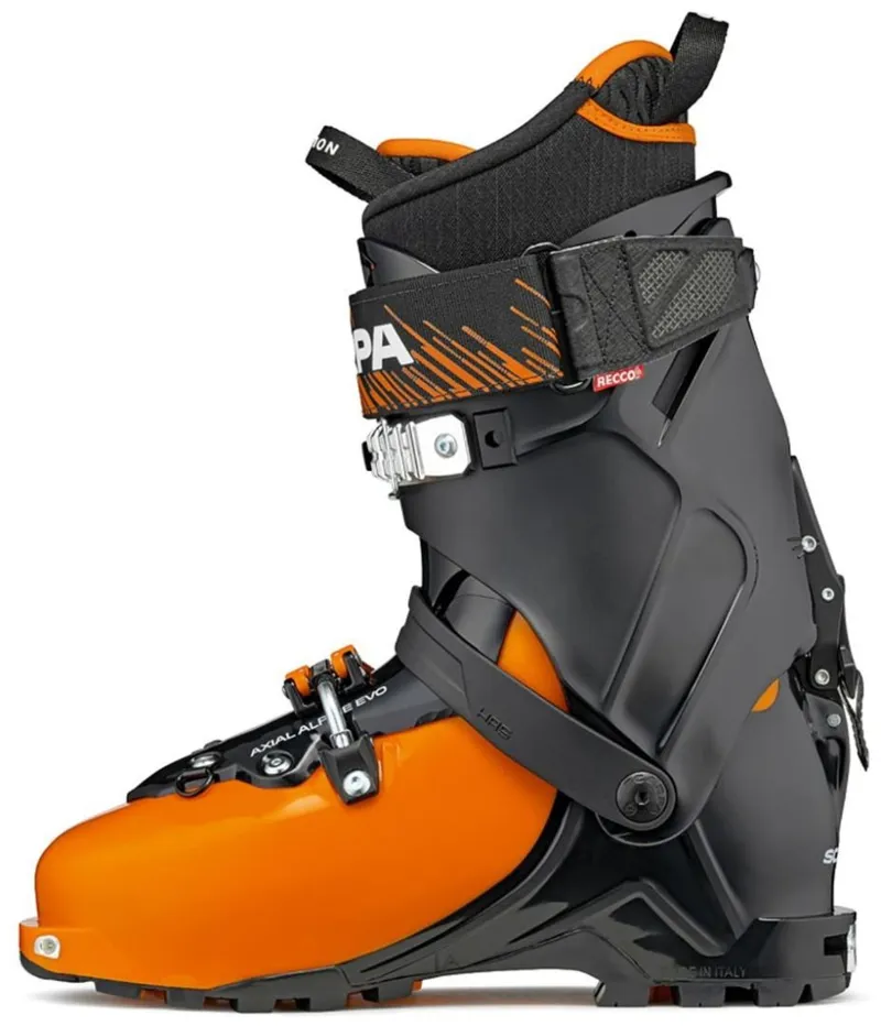 Scarpa 2023 Maestrale Boot in Orange and Anthracite-2