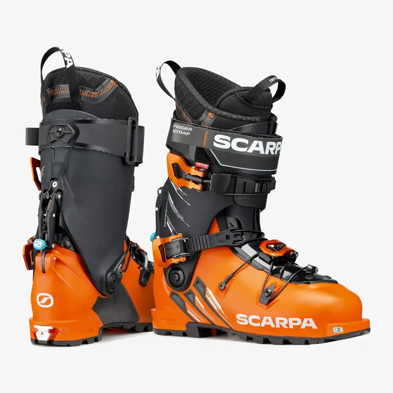 Scarpa Maestrale Boot in Orange/Black-4