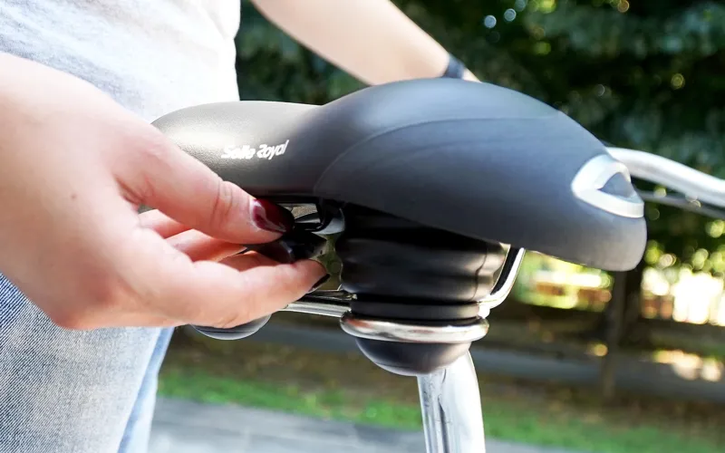 Selle Lookin Stracciatella Relaxed Unisex Saddle 260mm x 220mm-7