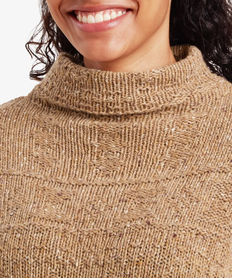 Sherpa Women's Yuden Pullover Sweater in Mocha-4