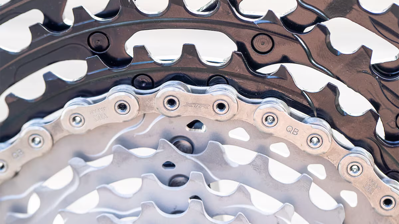 Shimano XTR M9100 12-Speed Chain-1