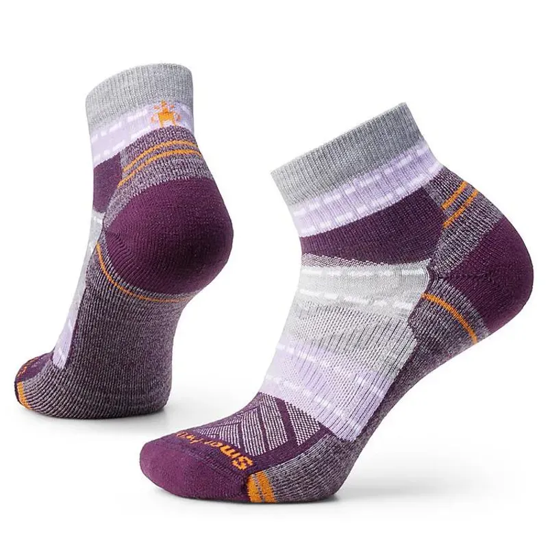 Smartwool Women's Hike Margarita Ankle Socks in Ultraviolet