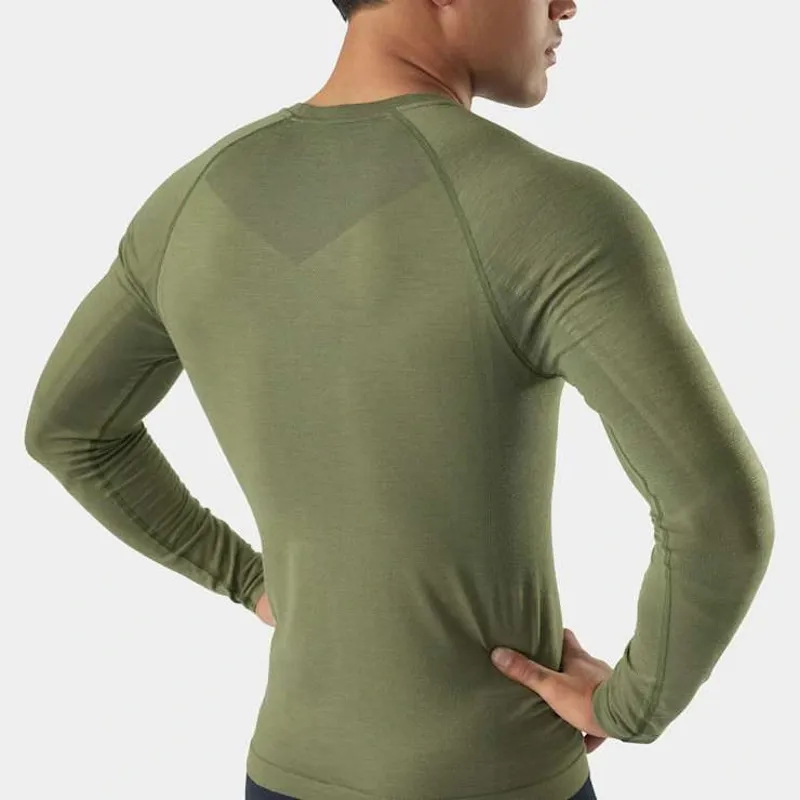 Smartwool Intraknit All-Season Merino Base Layer Crew in Winter Moss-3