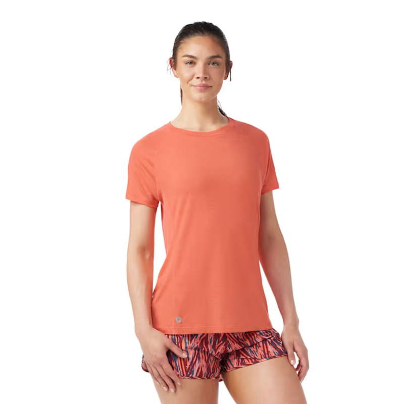 Smartwool Women's Active Ultralite Short Sleeve in Coral Reef