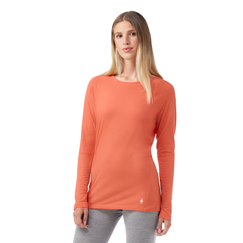 Smartwool Women's Classic All-Season Merino Crew in Coral Reef