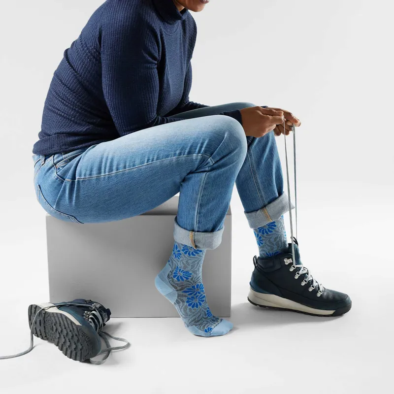 Smartwool Everyday Floral Crew Socks in Serene Blue-1