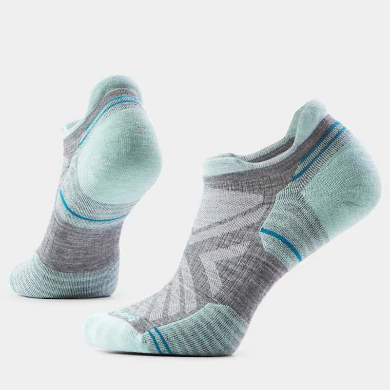 Smartwool Women's Hike Low Ankle Socks in Medium Grey