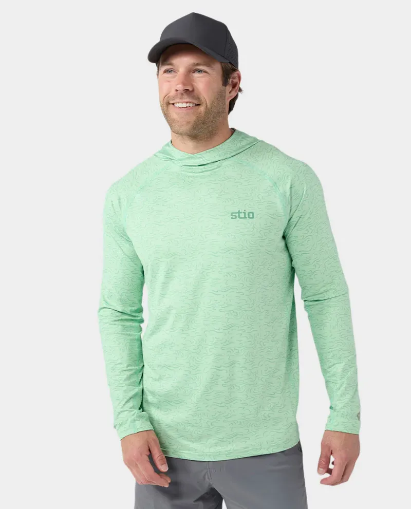 Stio Hylas Hooded Pullover in Picnic Clouds-1