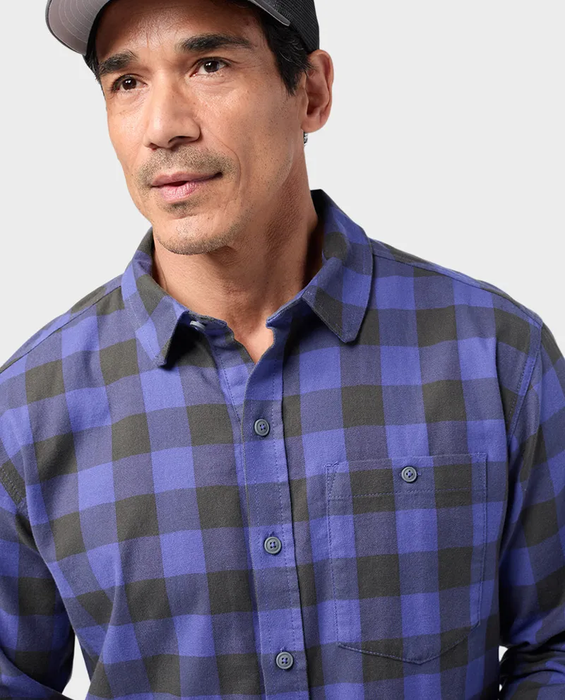 Stio Miter Stretch Lightweight Flannel Shirt in Nightfall Check-4