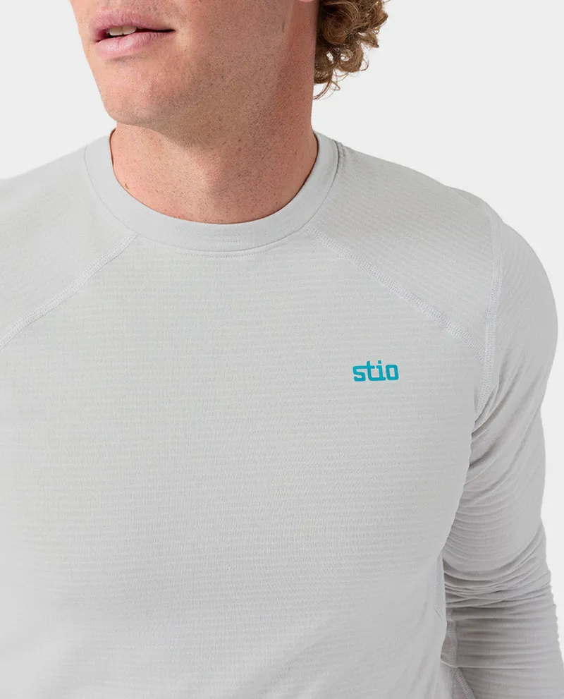 Stio Trax Power Grid Crew in Quiet Gray-4