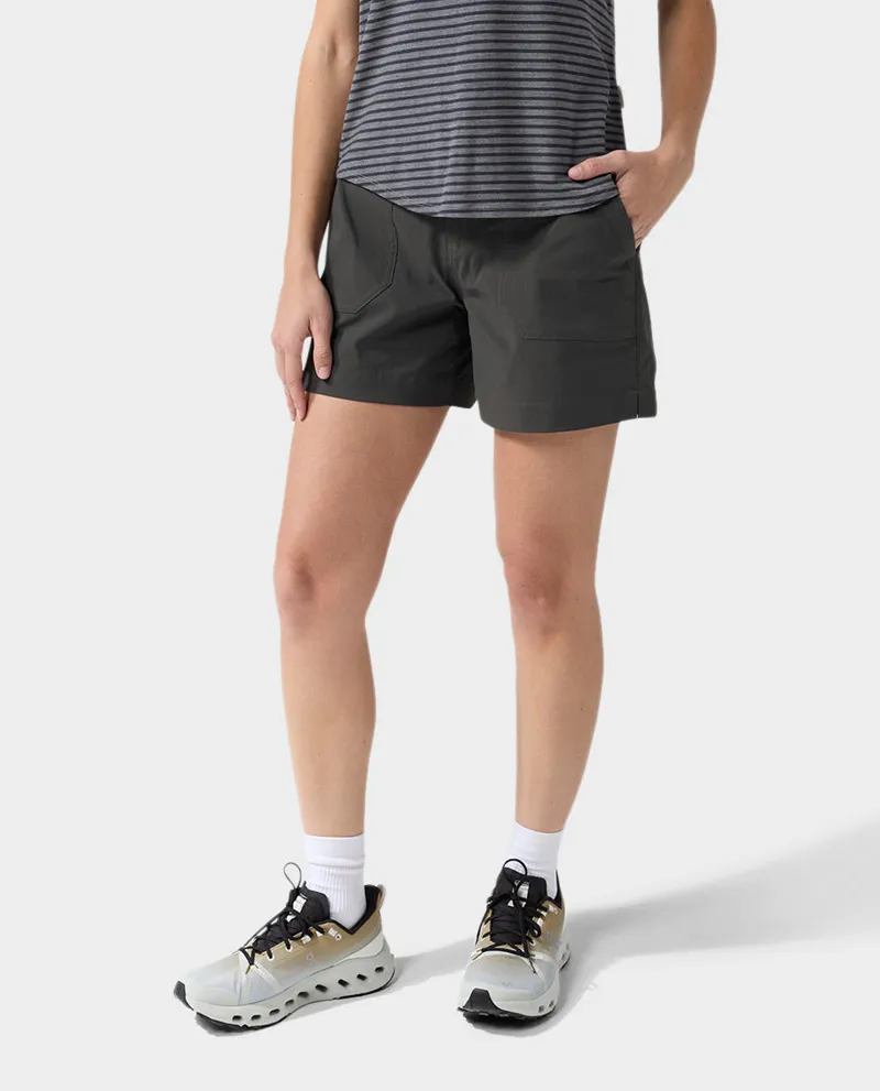 Stio Women's Coburn Short in Raven-3