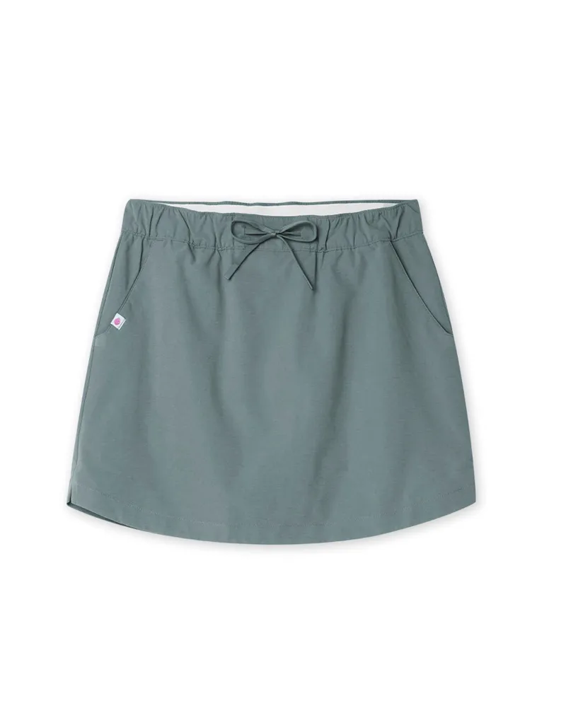 Stio Women's Vallis Skirt in Stormy Weather