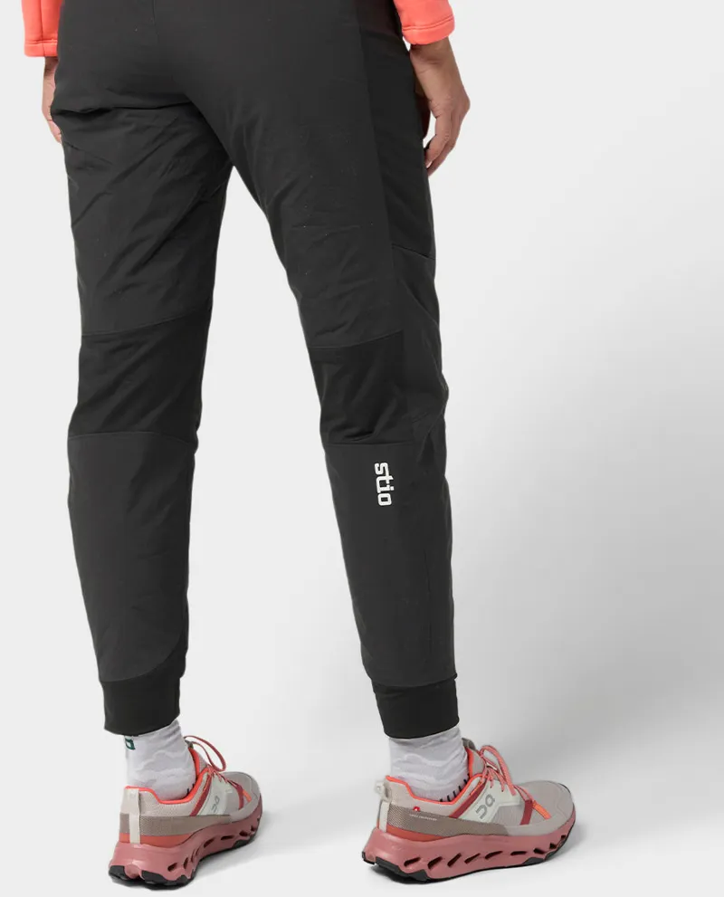 Stio Women's Fernos Insulated Pant in Abyss-5