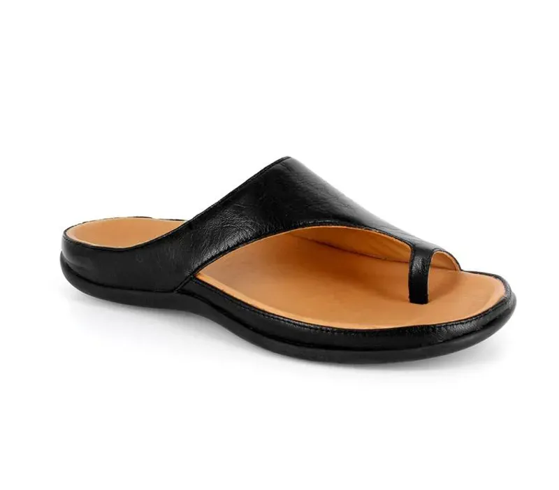 Strive Women's Capri II Sandal in Black