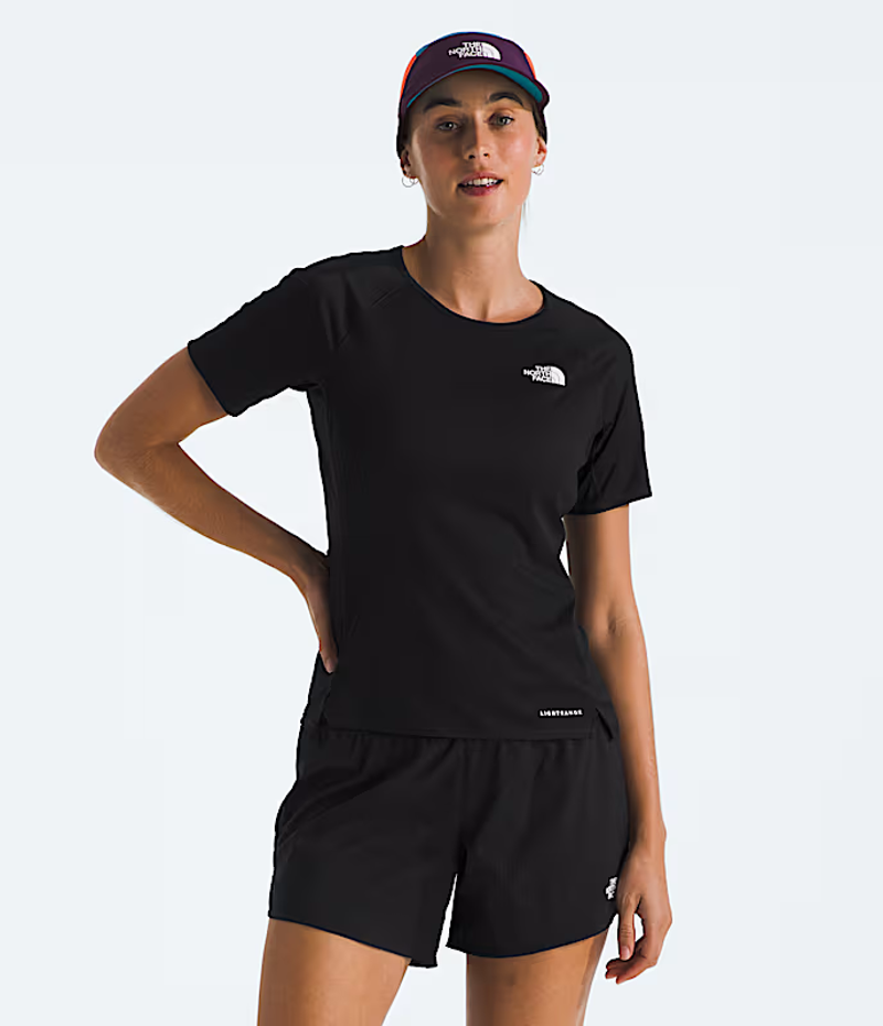 The North Face Women's Sunriser Short Sleeve in TNF Black