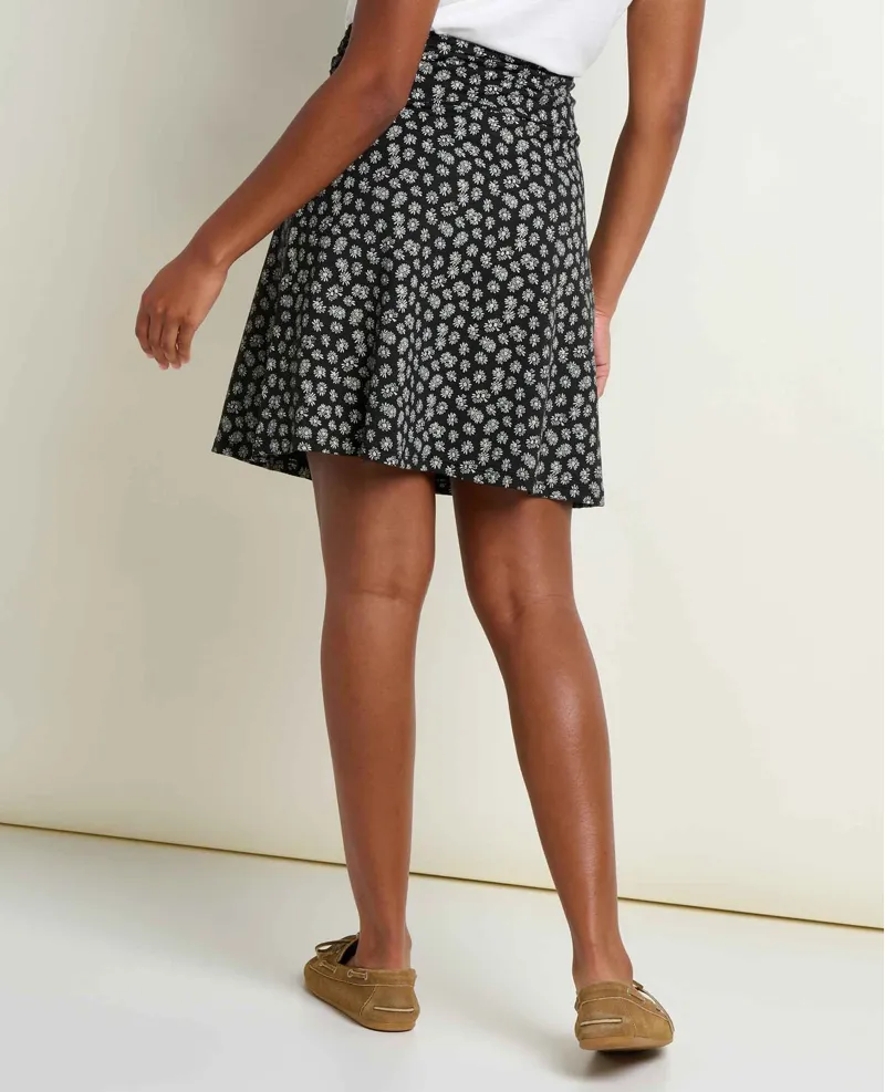 Toad and Co. Women's Chaka Skirt in Black and Salt Print-1