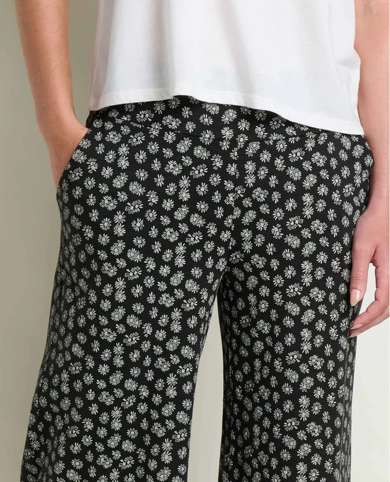 Toad and Co. Women's Chaka Wide Leg Crop Pant in Black and Salt Print-2